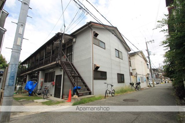 石川コーポの外観写真