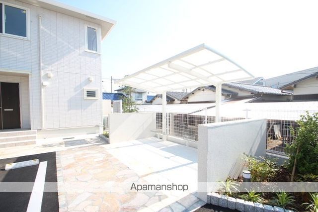 AVENIR COUR A棟の外観写真