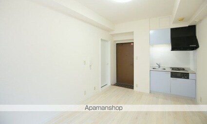 日興パレス渋谷[1R/16.78m2]の内装1