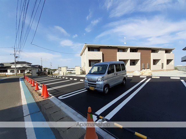 仙台市宮城野区 2階建 築6年の外観写真