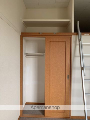 レオパレスフリーダム南金目VIIIの内装写真