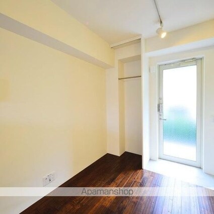 マツバラハウス[1R/15.05m2]の玄関