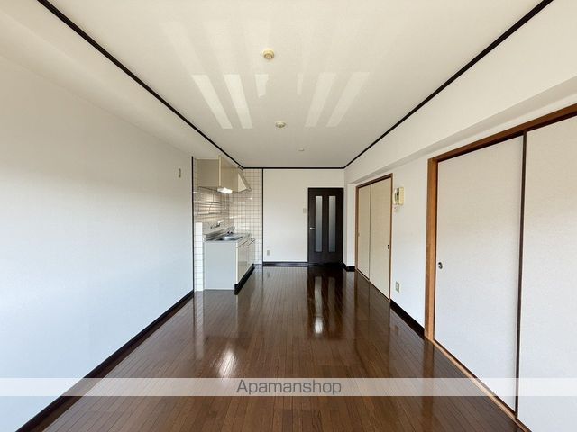 ヴェルドミール・Fの内装写真
