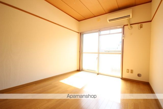 アゼリアマンションの内装写真