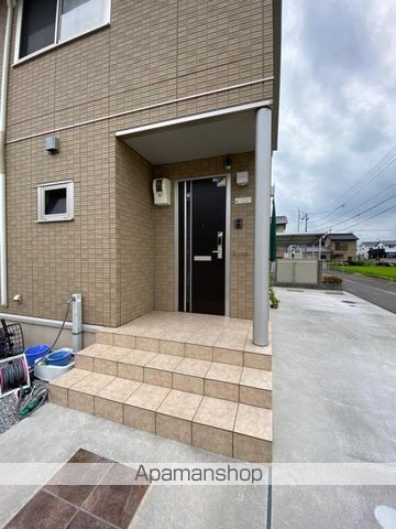 プルミエール太田の玄関写真