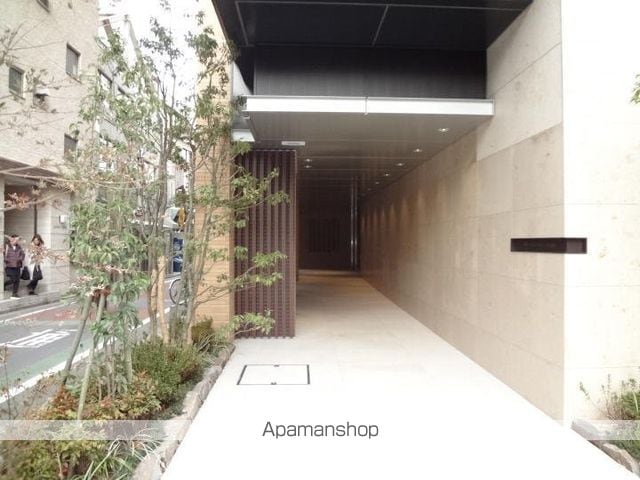 ザ・パークハウス千代田麹町の玄関写真