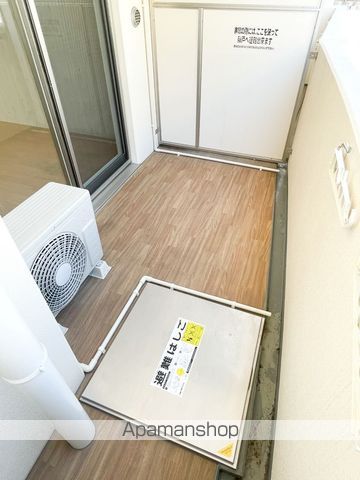 セレニテ江坂ルフレの内装写真