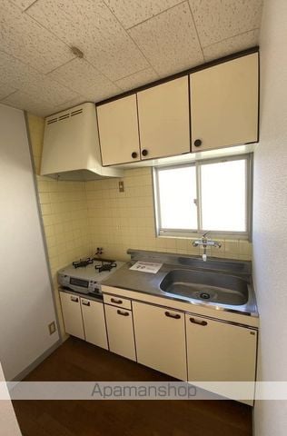 鶴形コートの内装写真