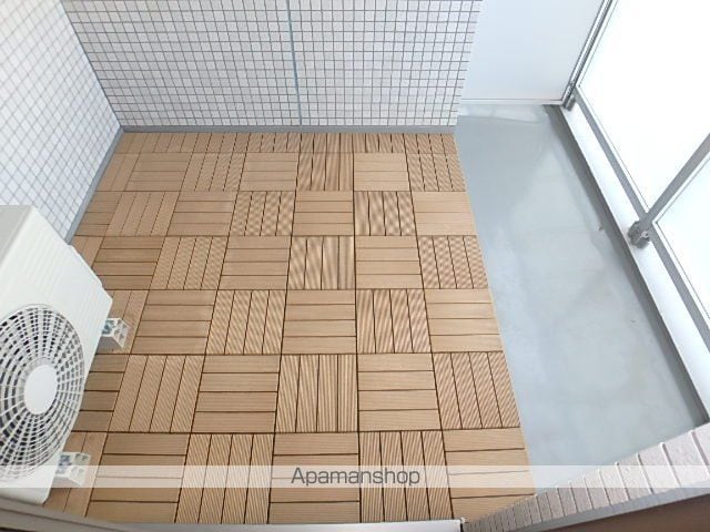 EARTHBRUGESの内装写真