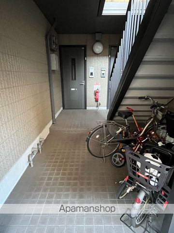 土居ハイツの玄関写真