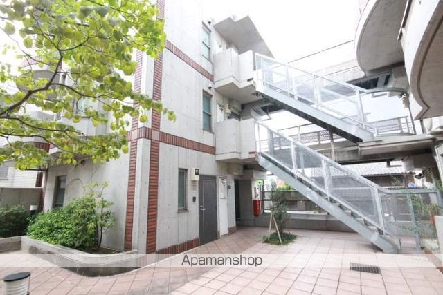 パディストン六軒町の外観写真