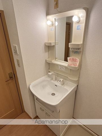 キアーロディルーナIIIの内装写真
