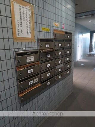 東京都世田谷区松原１丁目[1LDK/45m2]の共用部1