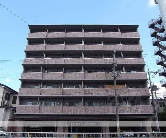 畔勝町マンションの外観写真