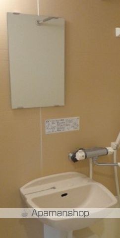 レグラス武蔵新城モーターガラージュの内装写真