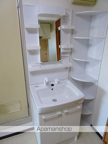 アーバンハイツ中野栄の内装写真
