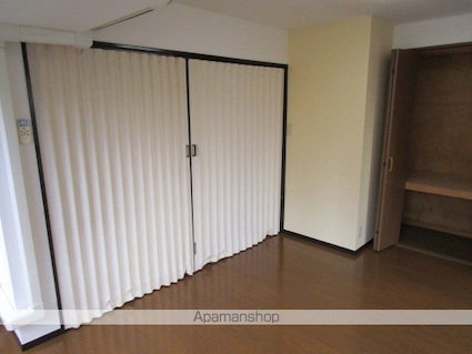 クリスタル山内[1DK/35m2]の内装9