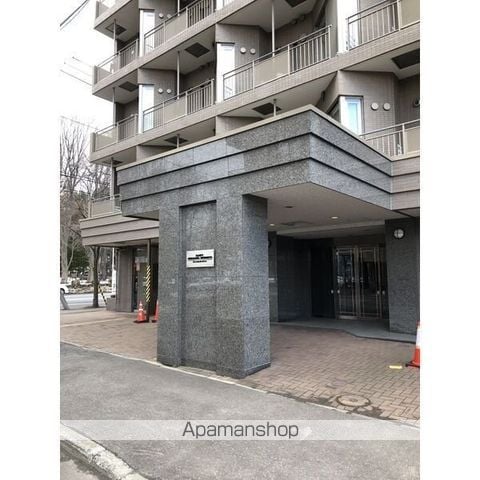 宮ヶ丘レジデンス神宮前の玄関写真