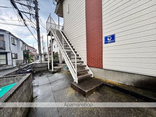 緑風荘の玄関写真