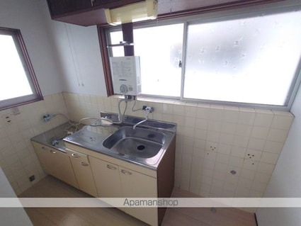 誉荘[2K/29.7m2]のキッチン