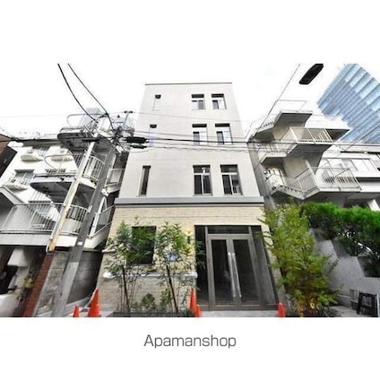 モダンテラス南青山[1LDK/26m2]の外観1