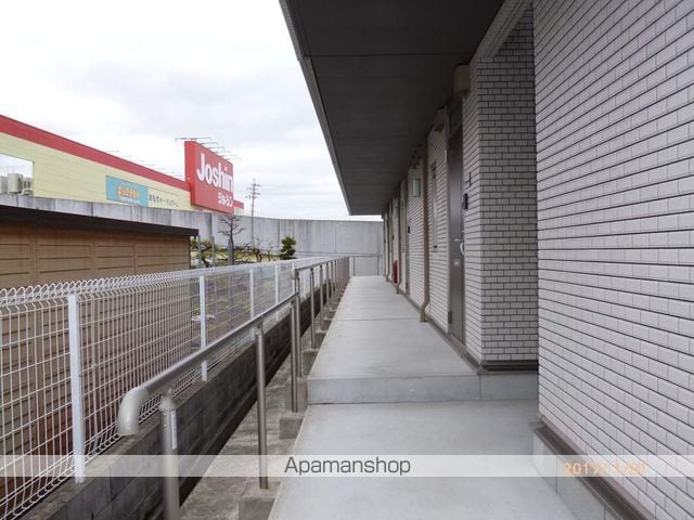 アネックス八代の玄関写真