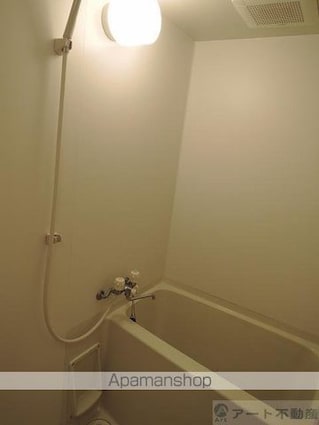 愛媛県松山市高砂町２丁目[1K/28.04m2]のバス