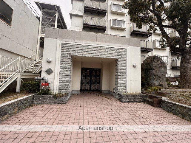 Forest Court Itamiの外観写真