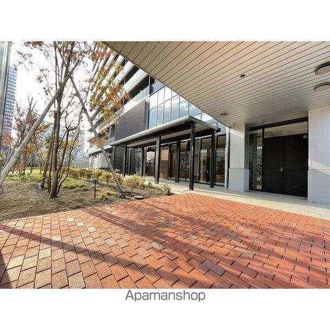 ザ・グランアルト札幌 苗穂ステーションタワーの玄関写真