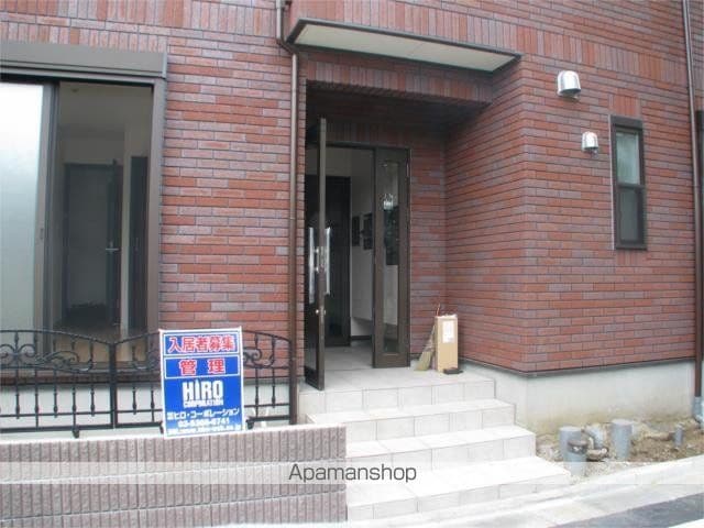 東京都三田線 西巣鴨駅 徒歩3分 2階建 築18年の玄関写真