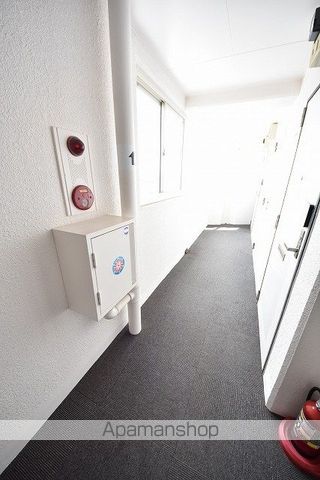フロンティア西麻生IIの内装写真