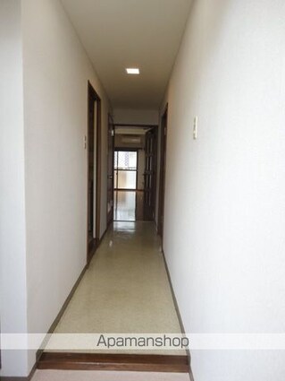 テーアイ二日町ビル[3LDK/60.5m2]の玄関