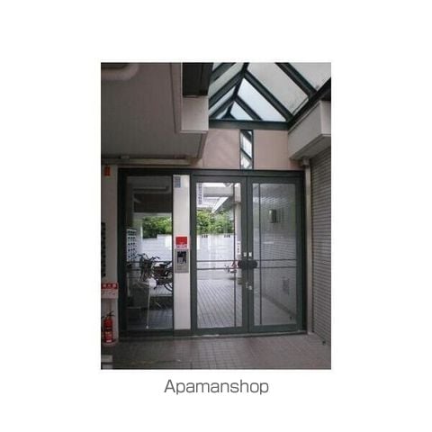 プライム蛍池の玄関写真