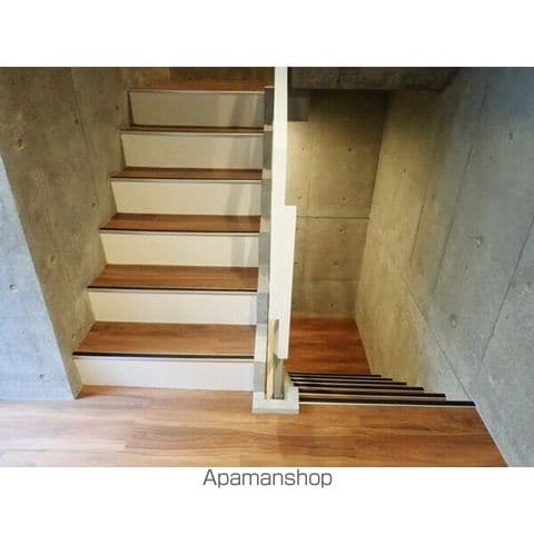LAPISの内装写真