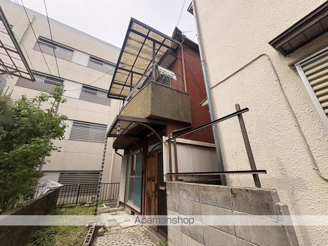 八幡市 2階建 築47年の外観写真