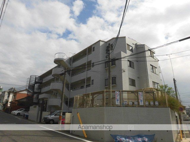グランドハイリス上社の外観写真
