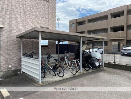 香川県高松市多肥下町[2LDK/70.55m2]の共用部4