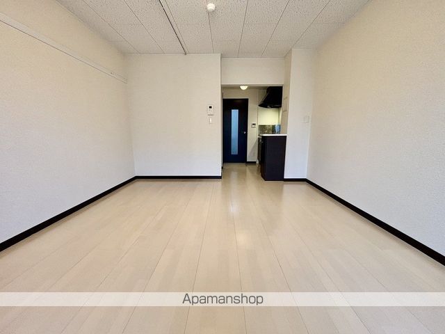 レオネクストアネトス両島の内装写真