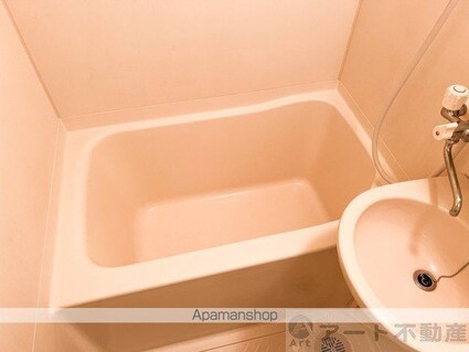 日正山越ハイツ１[1R/29.7m2]のバス