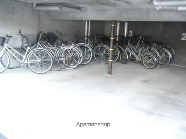 アンビションハイツの外観写真
