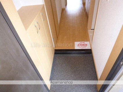 ＧＲＡＮＤＩＲ　ＴＨＲＥＥ　ＯＮＥ[1K/26.3m2]の内装2