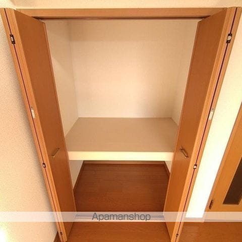 ラックステラの内装写真