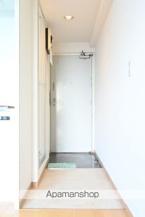 ソフトタウン赤坂[1R/15.52m2]の玄関1
