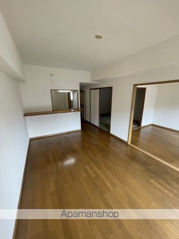 LONE STAR茶屋ヶ坂の内装写真