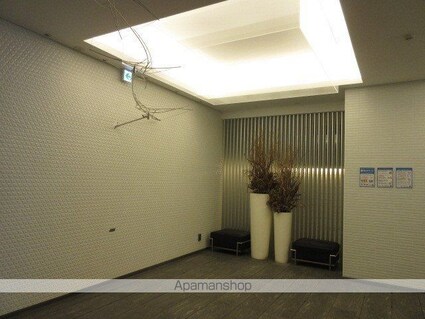 コンフォリア新中野[1LDK/42.91m2]の外観4