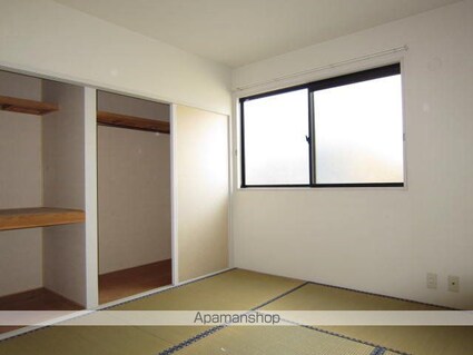 フォーレスマイメール[2K/46.7m2]の収納