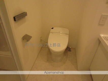 プラウドフラット外神田[1K/30.14m2]のトイレ