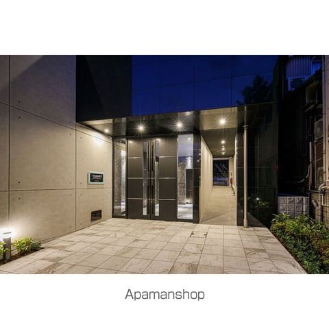 SーRESIDENCE星ヶ丘の玄関写真