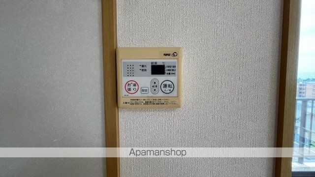 J・FEELIIIの内装写真