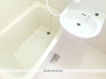 フラワーハイツ松岡[1K/26.4m2]のバス